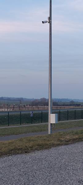 Sécurité Parking à Écully : Installation de caméras Hikvision haute définition