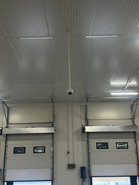 Sécurité logistique à Vienne (38) : 18 caméras Hikvision en entrepôt réfrigéré