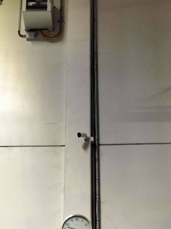 Sécurité Entrepôt à Feyzin : 27 caméras Hikvision pour un grossiste lyonnais