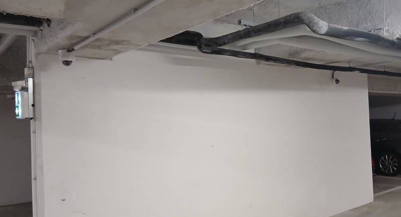 Sécurisation de copropriété à Annecy : Lutte contre le stationnement abusif et installation sur mesure